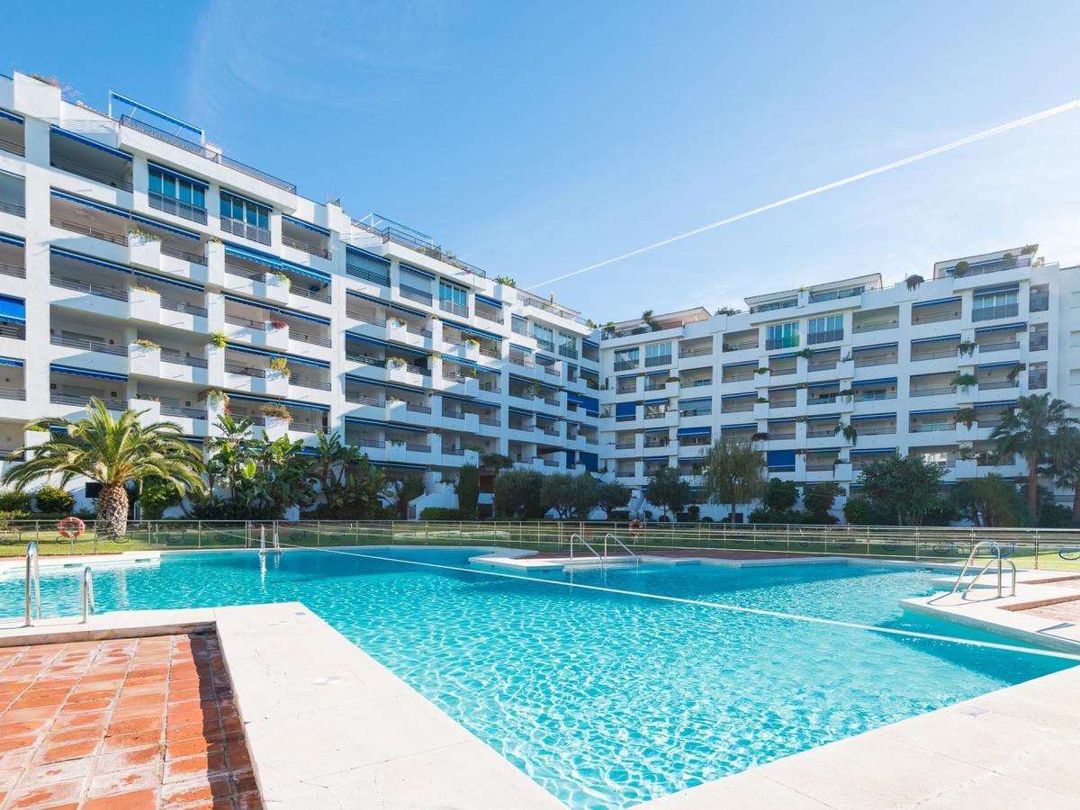 Vacation Marbella I Brand New Terrazas De Banus Apt, 24-7 Security, A Minute From The Marina, The Sea And Luxury Shopping Exterior photo
